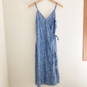 Meet your Posher, Evi